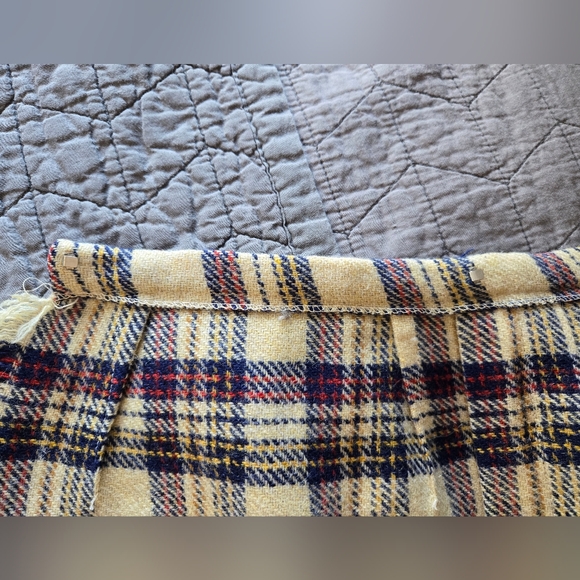 The Villager Vintage 100% Wool Pleated Wrap Skirt - Picture 6 of 11